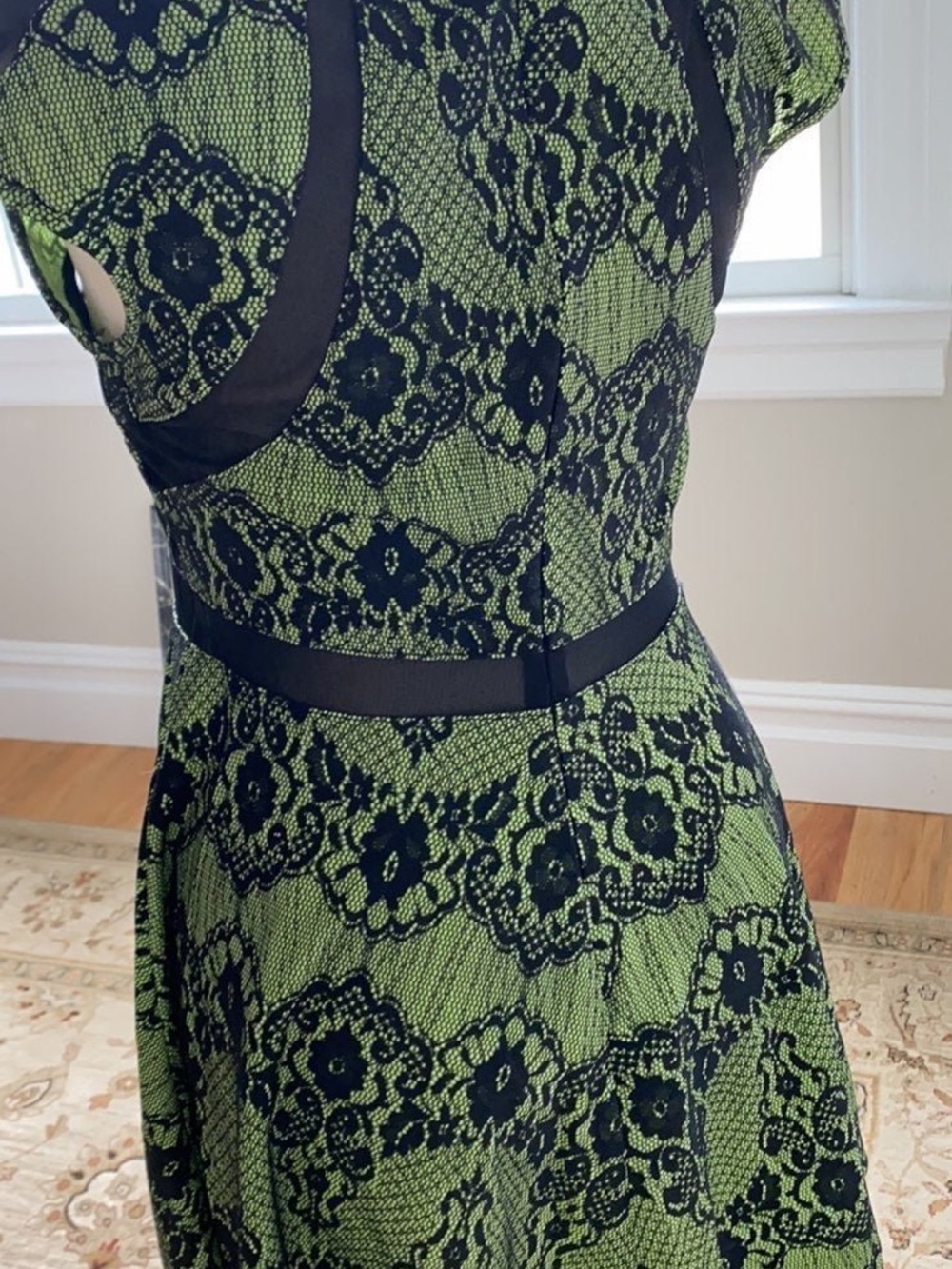 Rehab Green and Black Lace-Overlay Midi Dress size S M - Picture 2 of 3